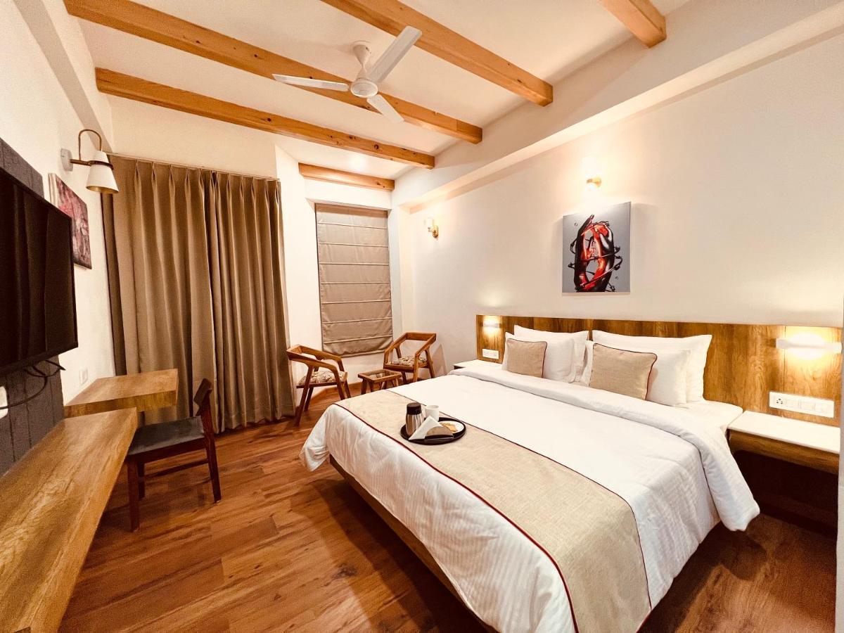 Yaato Retreat Hotel มะนาลี ภายนอก รูปภาพ